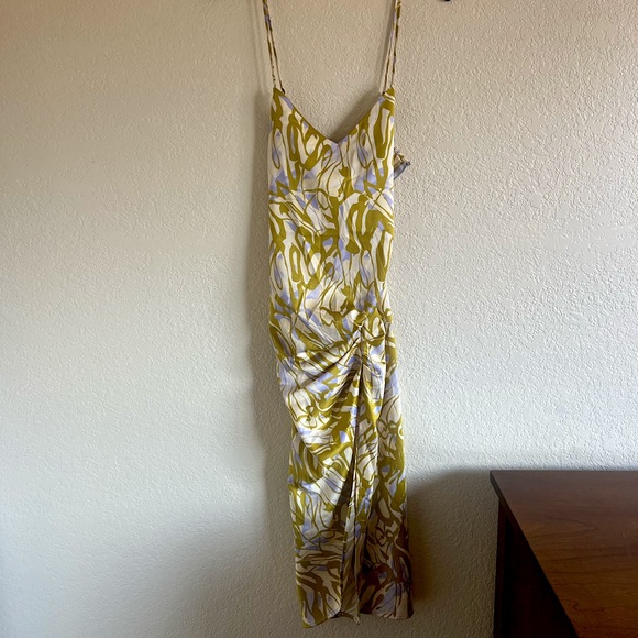 NORDSTROM - OPEN EDIT Strappy Shirred Sleeveless Midi Dress - Picture 5 of 7